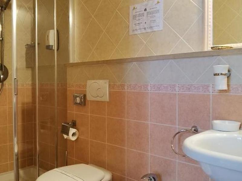 ECB3601795AEE70DD3E5B71F583D706B