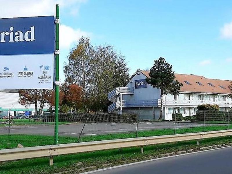 869322244B2D7FA83060E47EEBF6EF1D