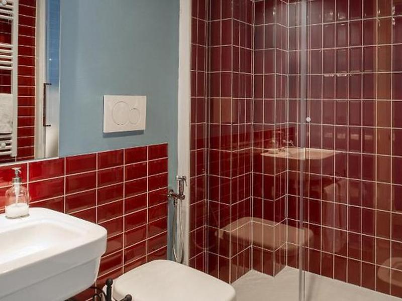 A64165CC54EBA1E5E51B56627369FFD7