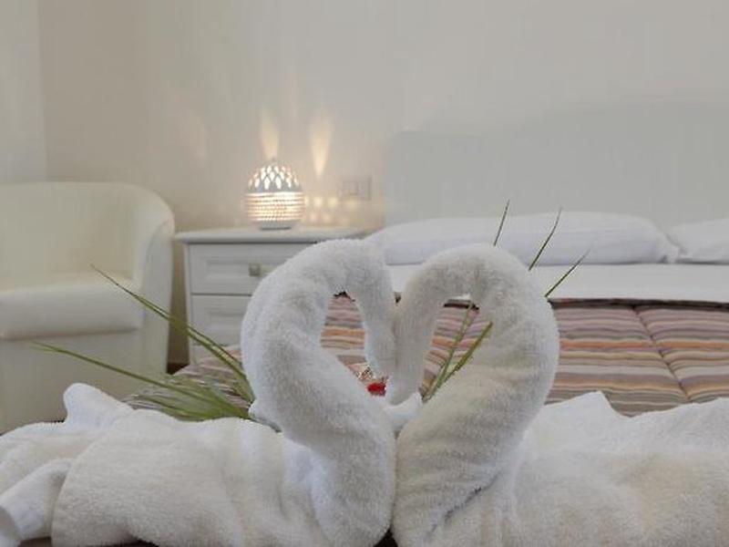 2D7102E3C6C40F899933440B10F4A88A