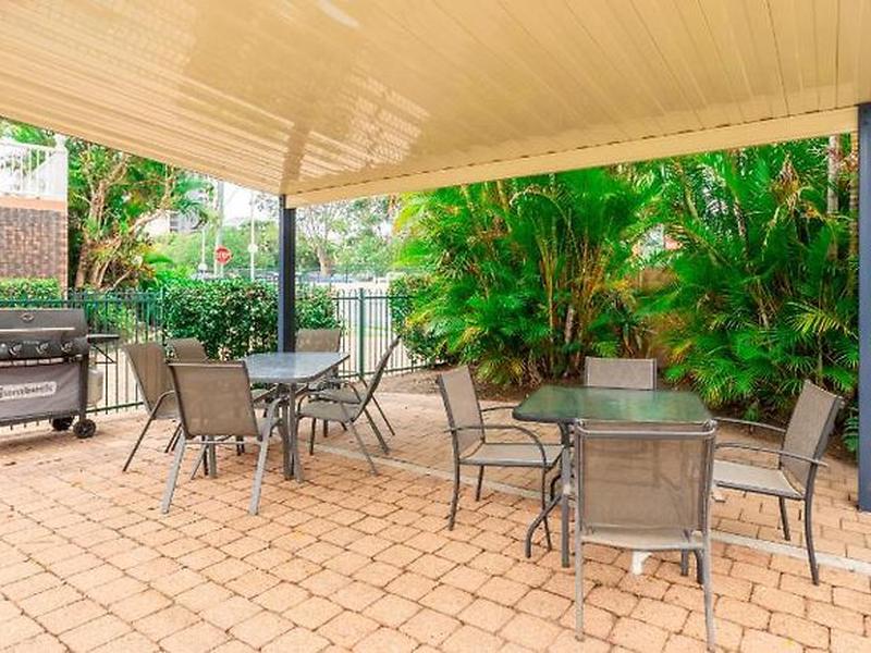 AAA44BAC8CA21AB74D8E0E35BD294944