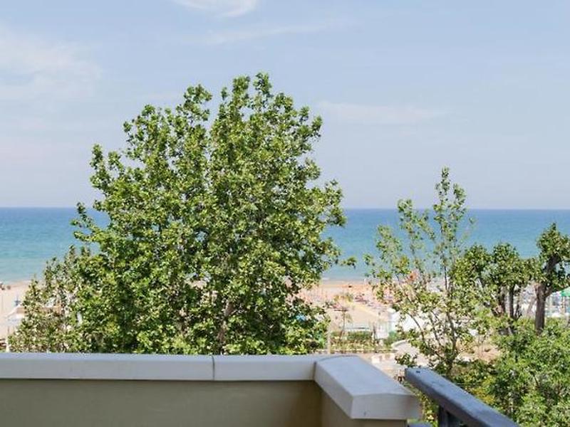 CFA6C17B5A766640ACE654417DE89F83