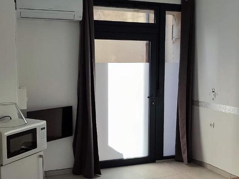 765995F9EFBFCD2A4102D12124E3141F