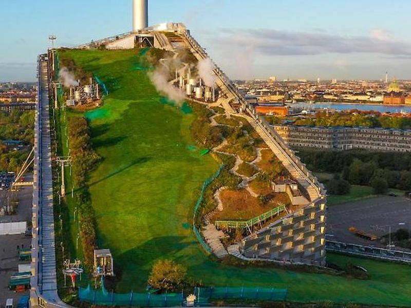 9BC77E884ECFF724D6D899B4DBB381CC