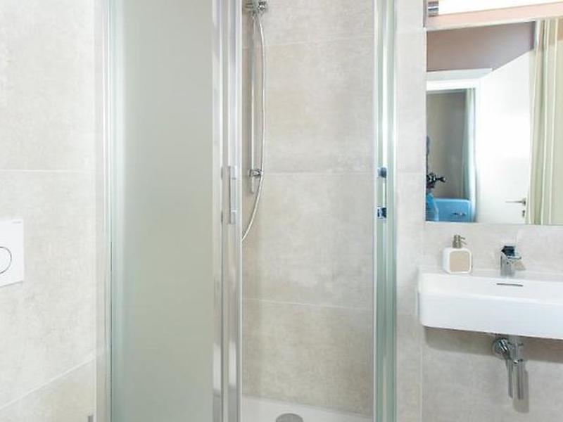 19FC37600AFB307FE29926F1E53810B8