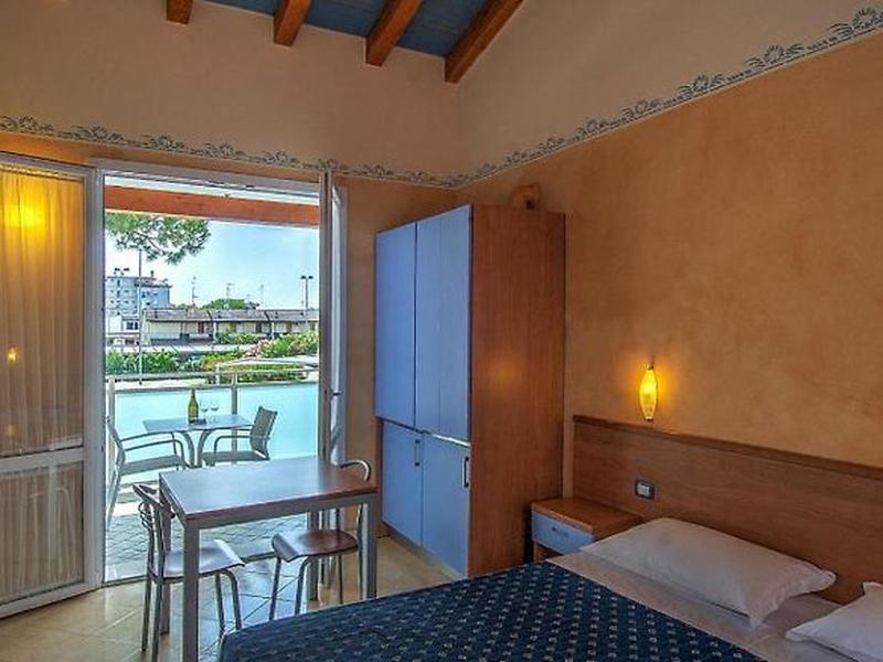 B548639F6E0B80ED703BAAE42FAC7614