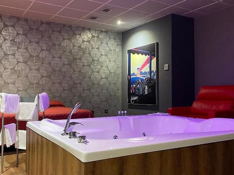 D4AACA6C75A95B319F58DC4C3E1951D1