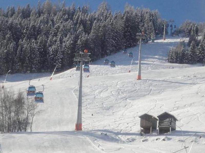 DCB15340CFF697E27F1FF977C7AC9DC3