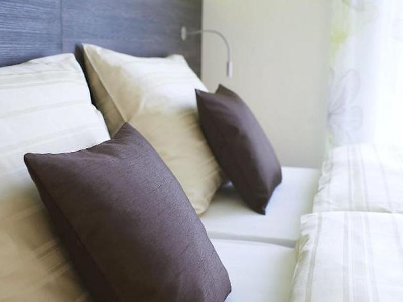 AD381E6CB269031C37F1B75BFF74F116