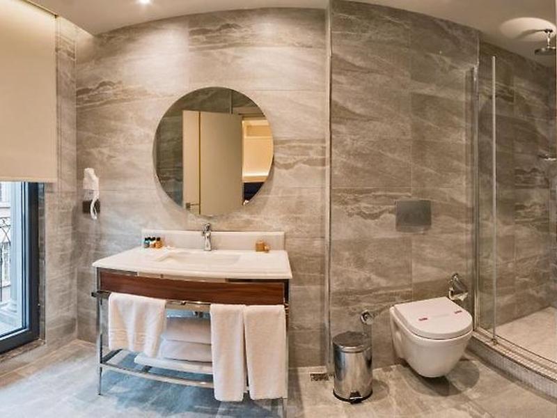 AE821007369367062A20688C419E7F8D