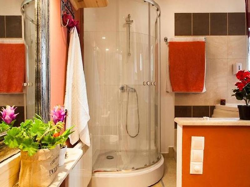 B2180966FFBFC65BBD18F07E1FC59E56