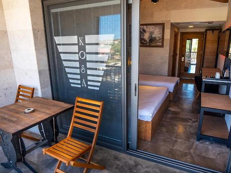 02360C0093D801376C64FEFB08B1A73E