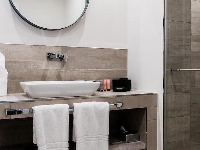 E28075A5412012A128BFF448E62E1046