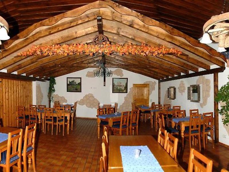 75D3E56D83B7441432E77CA5F2C0AD3C