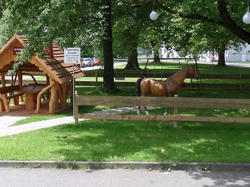 1EC249B8FFA17B9C2F4C311FF6301C06