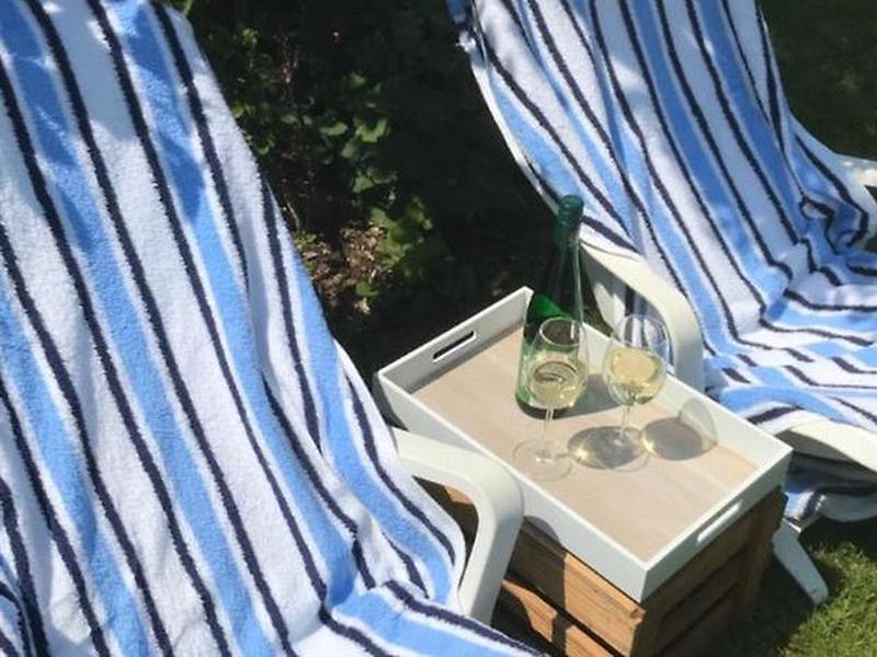 729862EE73D8F4E34C35EAB32DDB932F