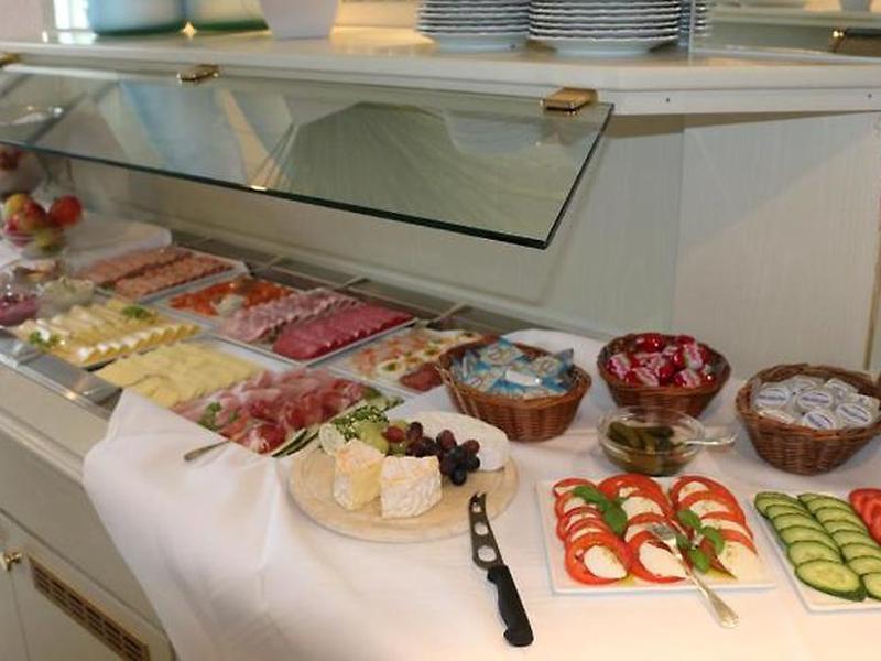 C00AFDFF1692AC784B82D02A7155C806