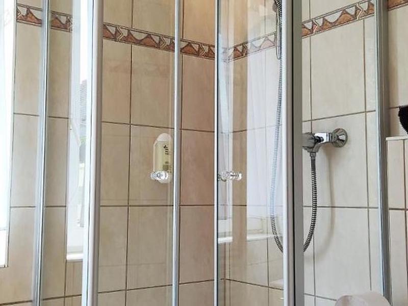 E763D3BA4138EBE42F100EABAEC3056B