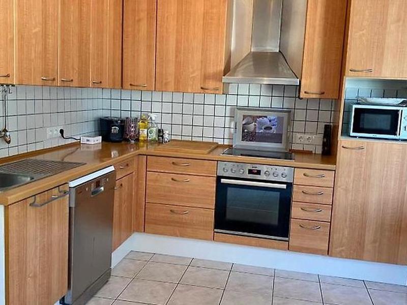 2A398933CCA977F350D20AEF12EEE0FC