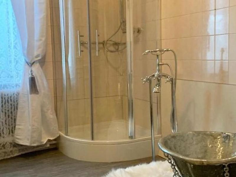 125E73ABA9DA6DAB59F326AD91F40E79