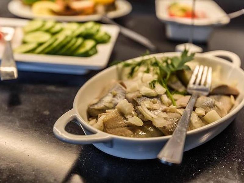 C943C3318743C24C4793144B2C3A933C