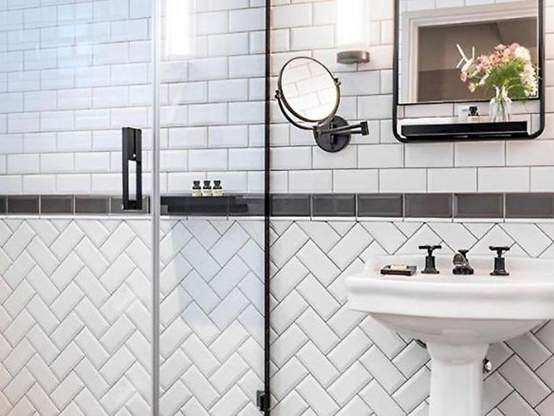 E1DE9F8008EE90DBD882A5853CFA8902