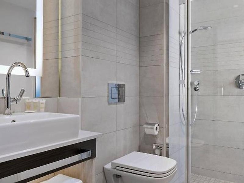 CF2356A9F735F4F35807A1FC6F2FAFDF