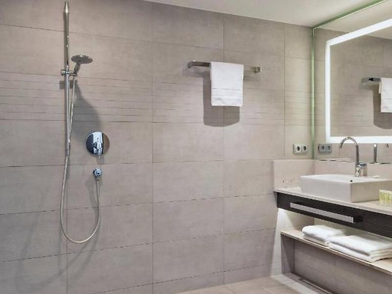 9DF0AD93451C6761A81780B4D27A082D