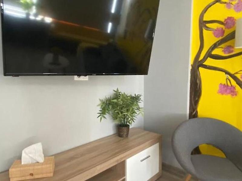 E75F03E54D8FC5CF1381838E91FF1F93