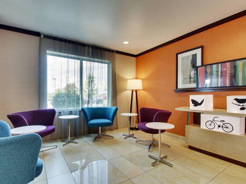 C8032C9A0D3C9FF0EFB79EE813B3B905