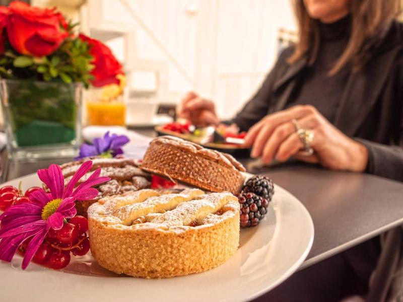 2C1D73A8FBD53749820B33A94E87EA5D