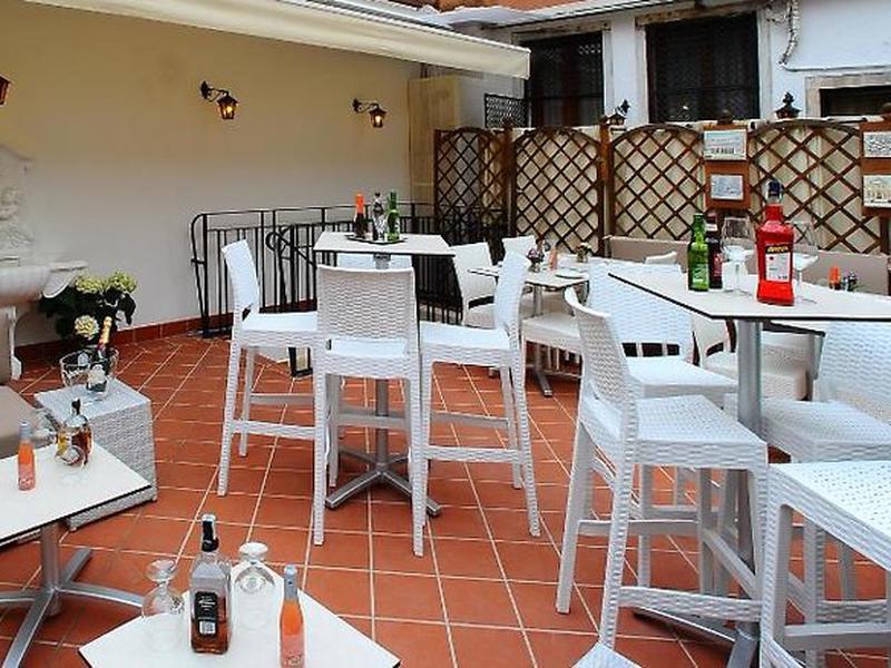 B7D39CF44E309D2047433D05F8E40B9F