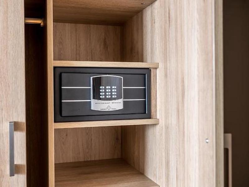 2214863C6CB557963CBE4D04301F237E