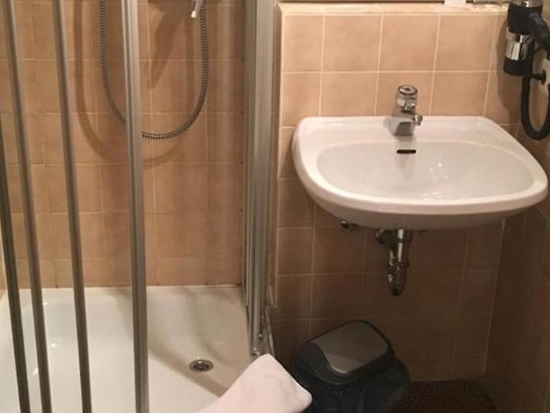 E0EFB861907D78C96CEF58D754A4293C