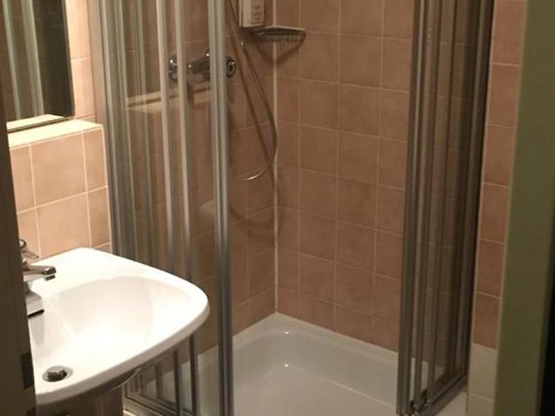 7C45E9508BBE025B6D5E1C2DA704B210