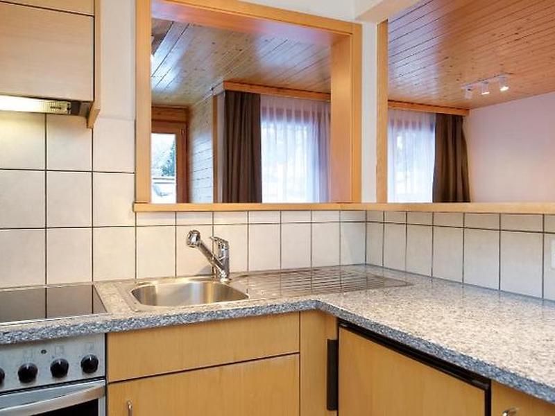 A537A43F62D7DEC38A4A7D17181ABD25