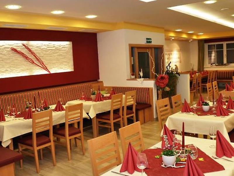 6BC301D4210D75FBE7586F2172652116