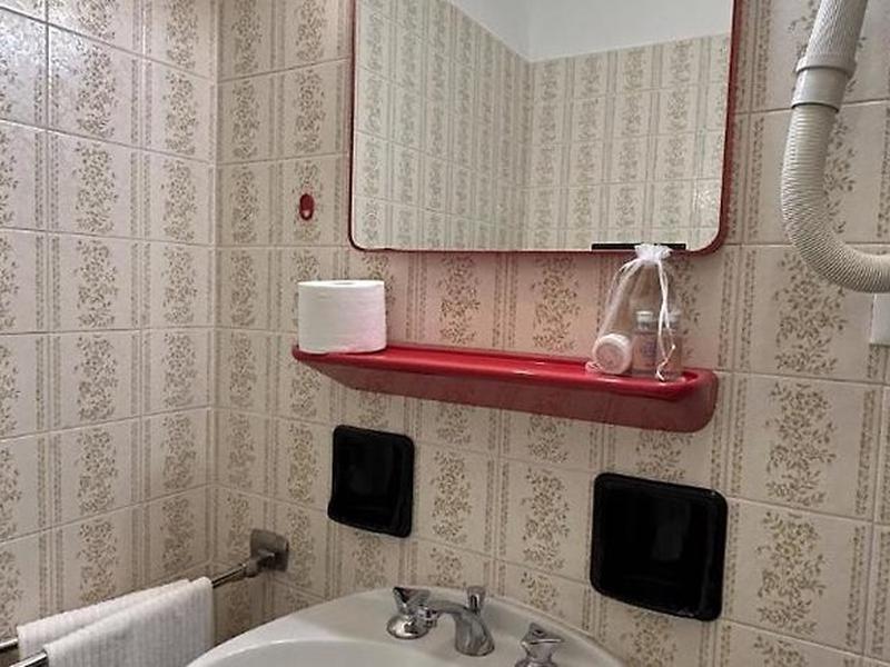 A17A18C5C4E5FC245E58D45A46AF387C