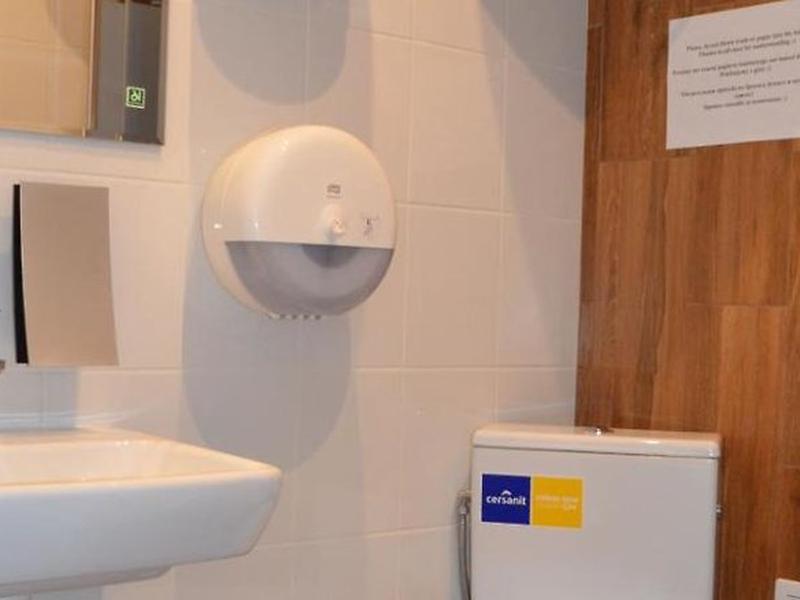 A30C286C05E176C21FDBBEB2D3F28FCE