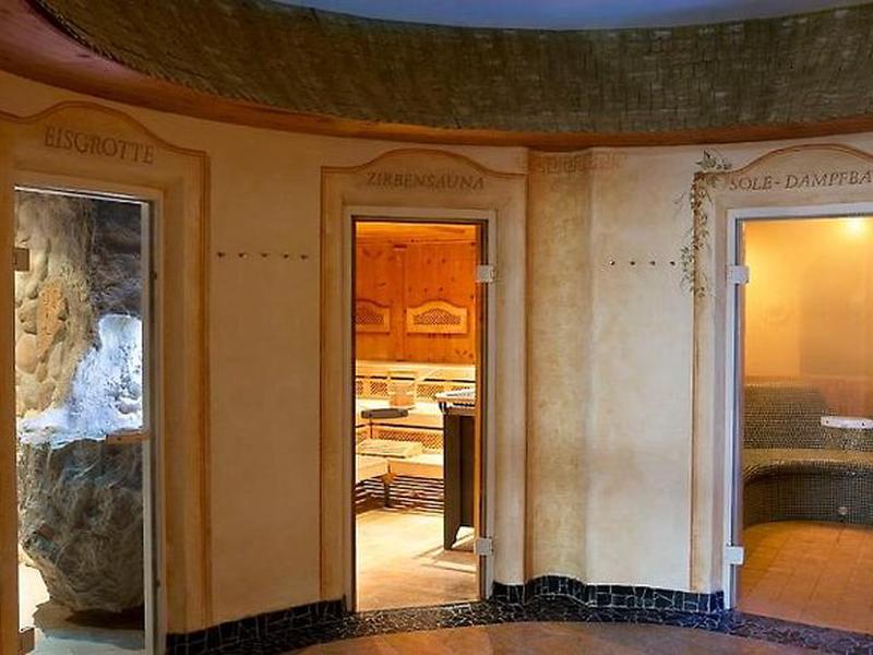 6099E56C33F87D710A8894C228759435