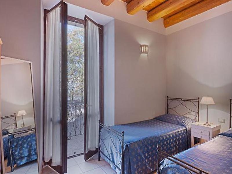 F7E9F1DCD5C640972E48409D763D5DCD