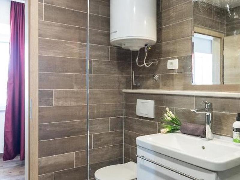 6BBFACA70696B2BFF0AA952F27AD433F