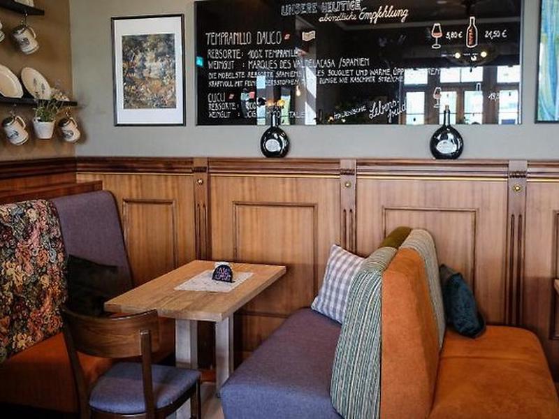 81F6F36099F3AB11057A22217C588C6D