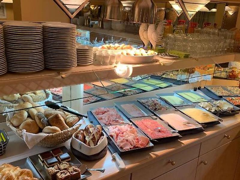 F144DE68056B5889586F3B1FD3671EA9