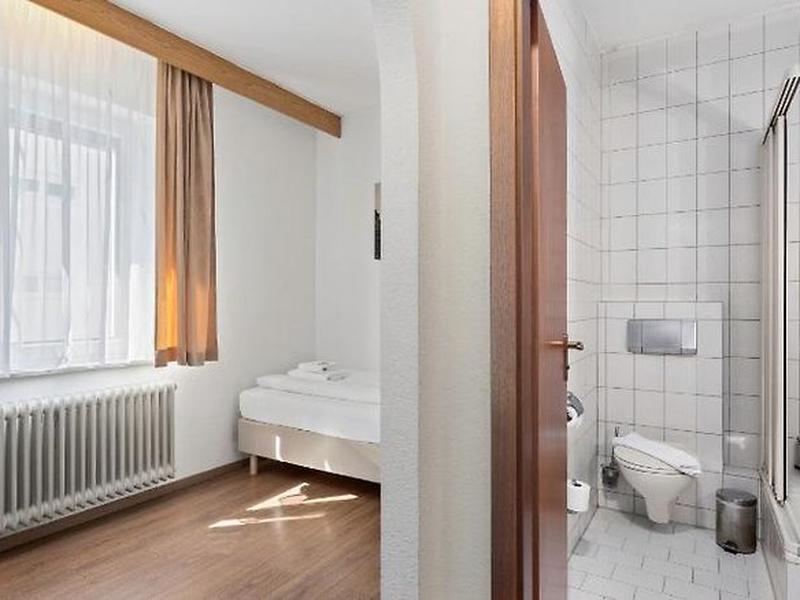 8DD6F5A95ECE6AB15C4B9DE3081B6EC6