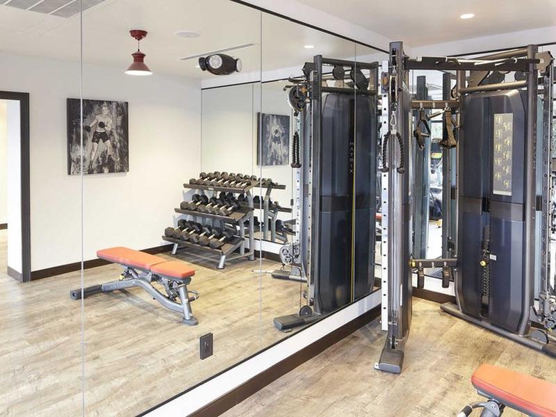 D1E0A359C152AE54BD18E3F744933919