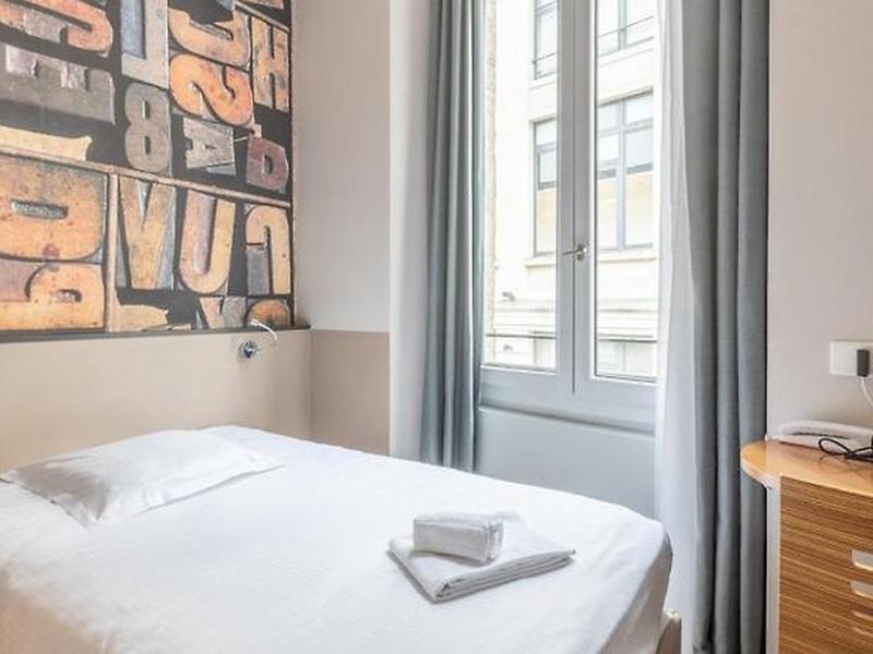 9B17D34461FED22A8137CC40F27AAE9E