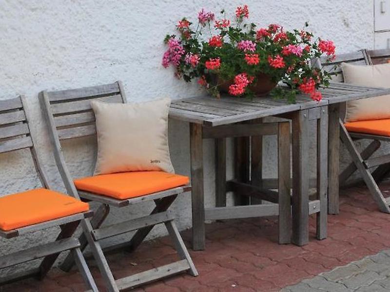 AB75BDC3159287A8E600B392F54F6B3F