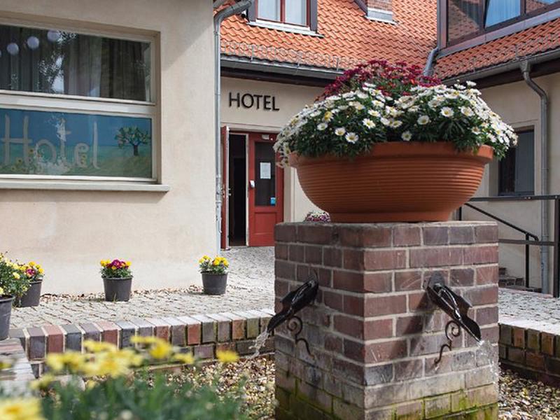 C915A24287494CBFF549732335ED6FD4