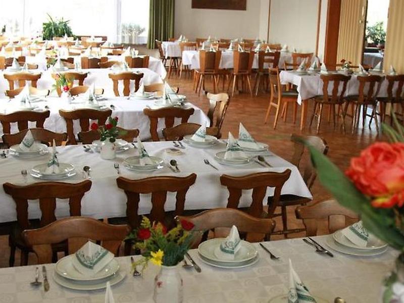 57FE7DDB3C6418DFDEE0C8068F22B32F